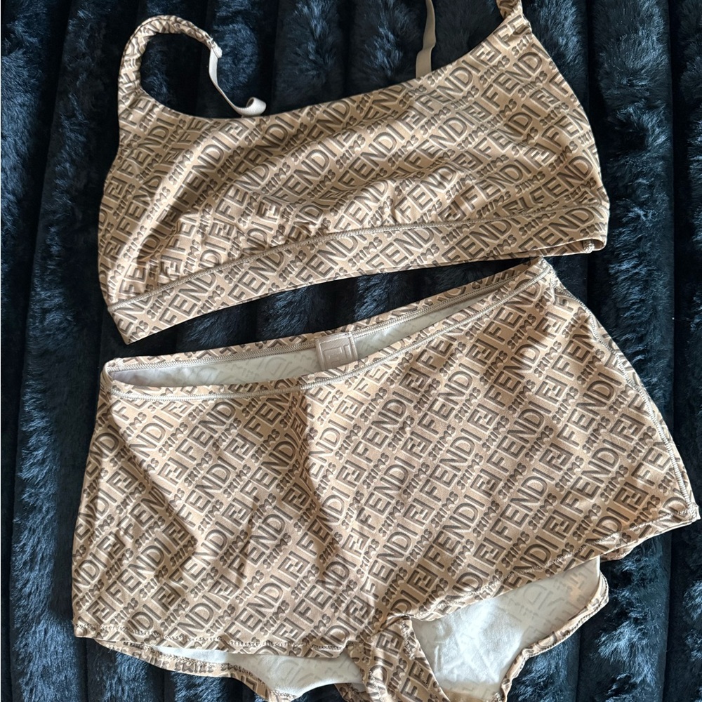 Fendi skims Beige Logo Set